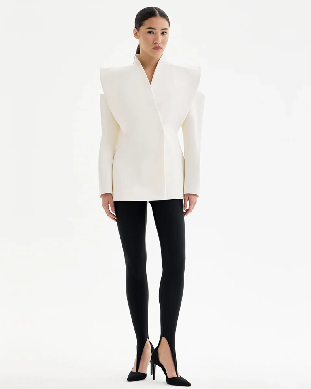 Valenne | Minimal Sculpture Jacket